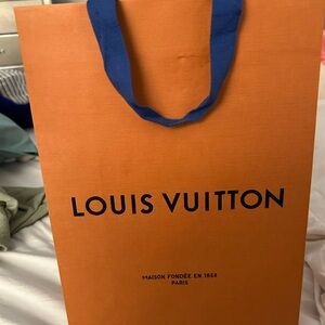 LV shopping bag